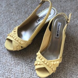 AMerican Eagle Ruffled Cork Wedges